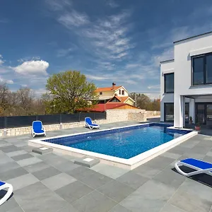  Villa Gloriette