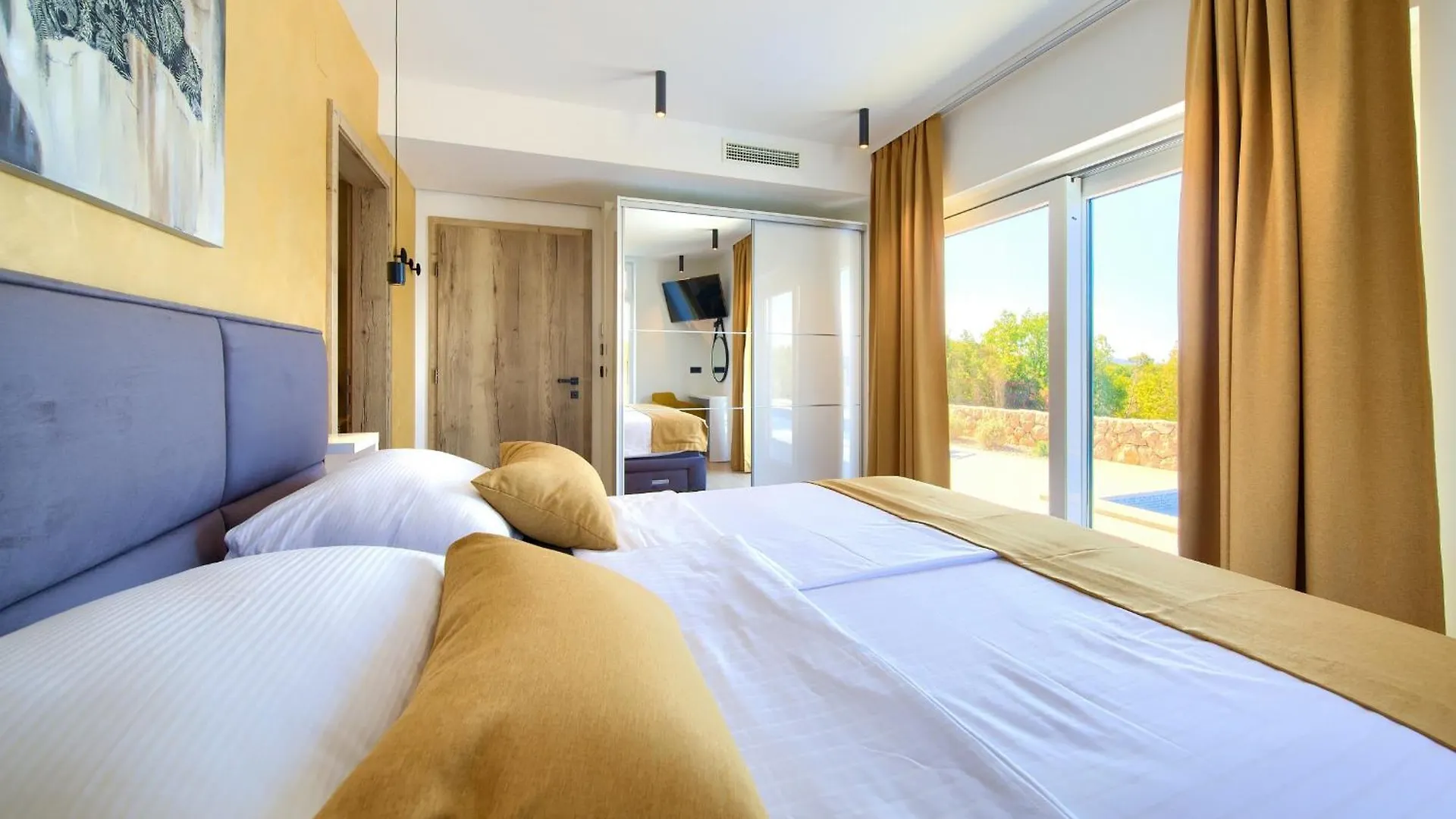 Villa Aurum With Sauna And Gym Krk Town 0*,  Croatia